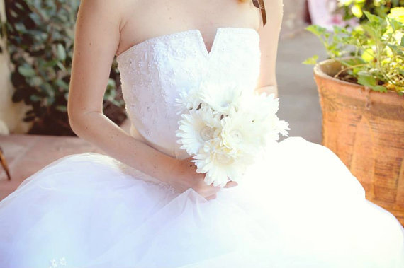 Wedding - Bridal Bouquet Flower Girl Bouquet Bridesmaid Bouquet Gerbera Daisy Bouquet, Silk Flower Bouquet, Bridal Bouquet, Daisy Bouquet