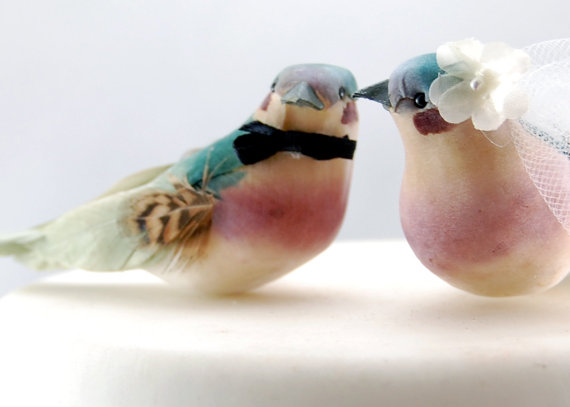 Hochzeit - SALE! Charming Love Bird Cake Topper in Turquoise Green and Orchid Purple: Bride and Groom Woodland Wedding Cake Topper