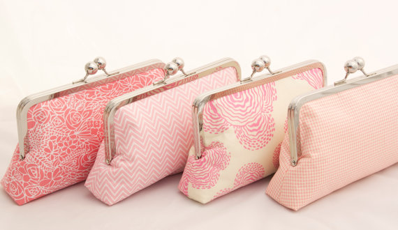زفاف - Pink Spring Wedding Party Gift Clutch Handbag Design a gift for your bridesmaids or bridal party