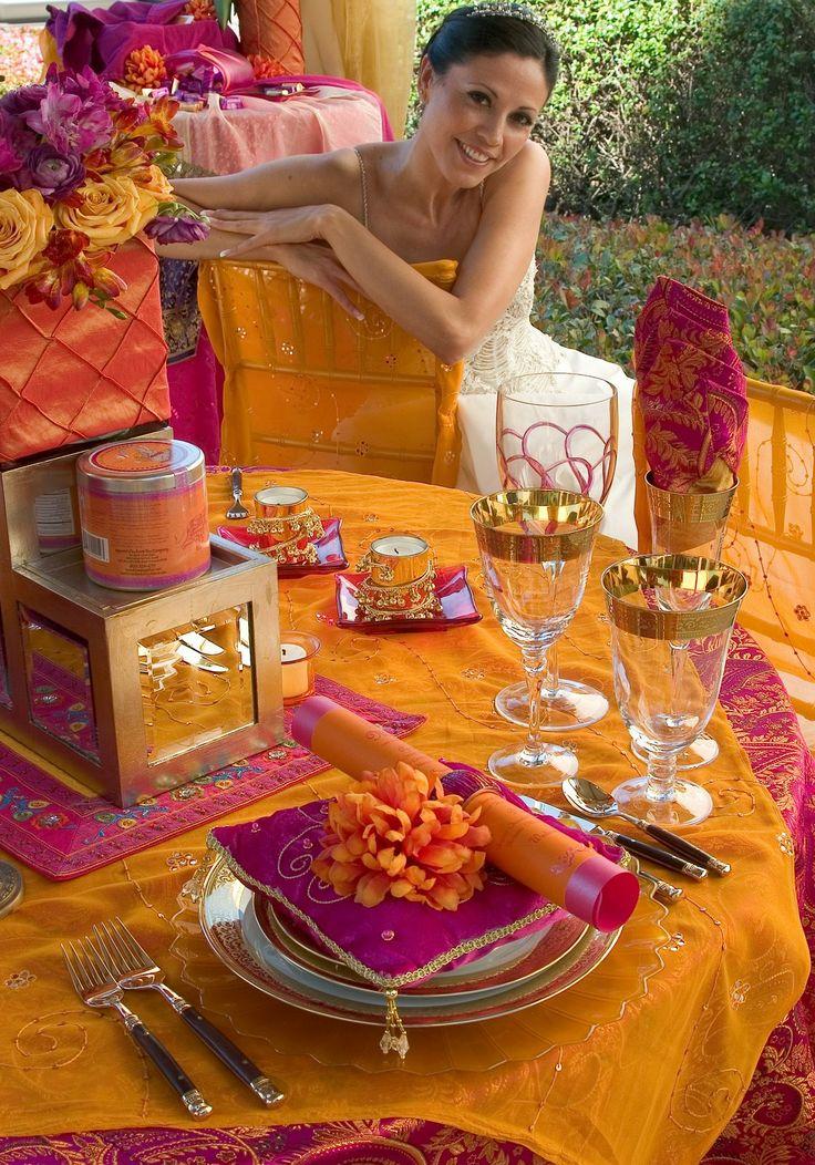 Wedding - Table Design - Settings And Napkins / Indian