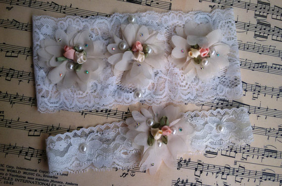زفاف - Wedding leg garter, Wedding accessoaries, Bridal garter set, Bridal lace, Of white lace garter, Wedding leg , Wedding garter ivory