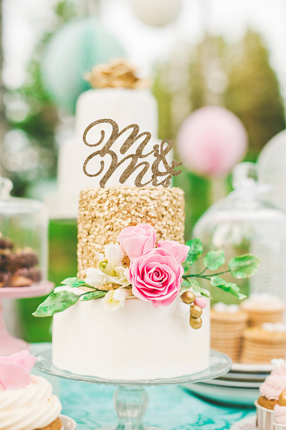 زفاف - Cake Topper Mr & Mrs Wedding Cake Topper in Glitter Calligraphy Style for Wedding or Party, Shower or Event (Item - CTM800)