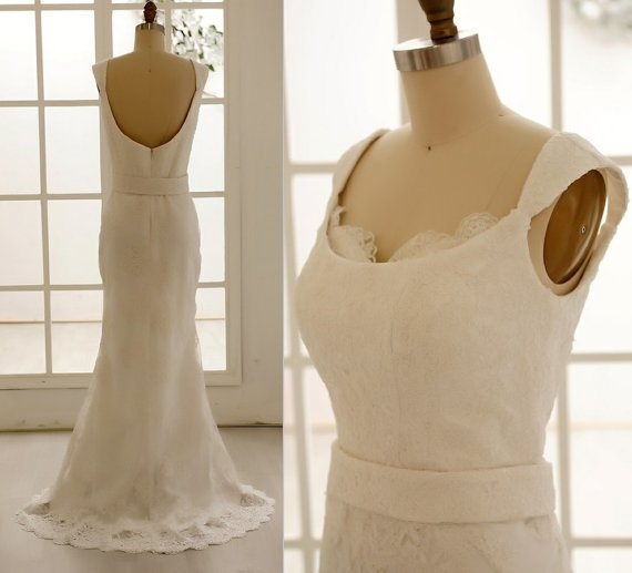 Hochzeit - Vintage Style Lace Wedding Dress Bridal Gown