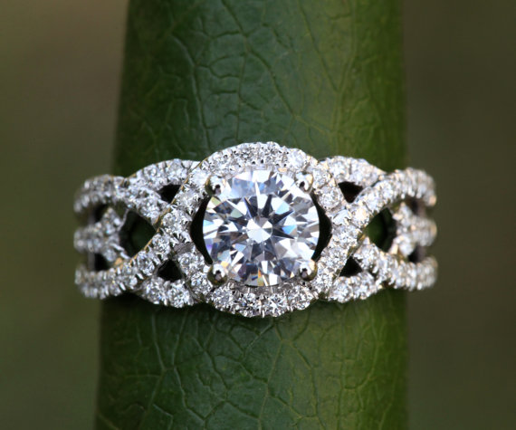 Wedding - TWIST OF FATE - 14k White gold - Diamond Engagement Ring - Halo - Unique - Swirl - Pave - Bp024