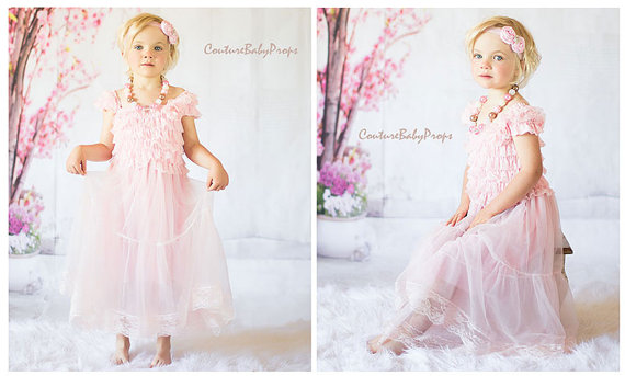 زفاف - 3 pc Light Pink Girls Lace DRESS SET, Ruffle dress, flower girl dress, birthday dress, baby dress, light pink, necklace, flower headband