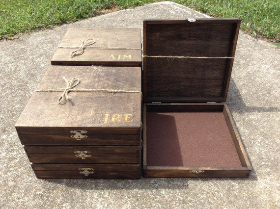 Hochzeit - Engraved Wooden Cigar Box- SET OF 6 with Felt Lining Rustic Wedding Personalized Groomsmen/Best Man Gift Box