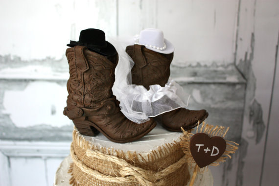 Hochzeit - Cowboy boots wedding cake topper-Rustic wedding-Western wedding cake topper-Boots cake topper-country western topper