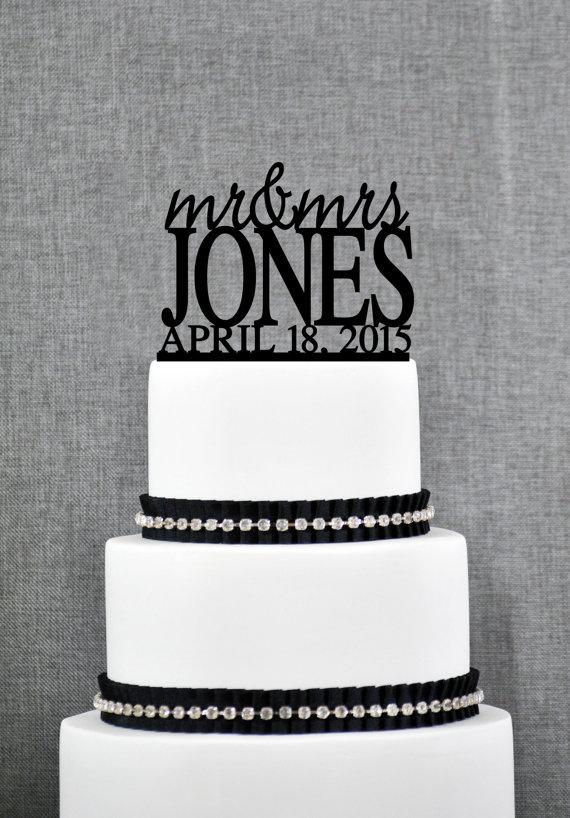 Wedding - Modern Last Name Wedding Cake Topper with Date, Unique Personalized Wedding Cake Topper, Elegant Custom Mr and Mrs Wedding Cake Topper- S005