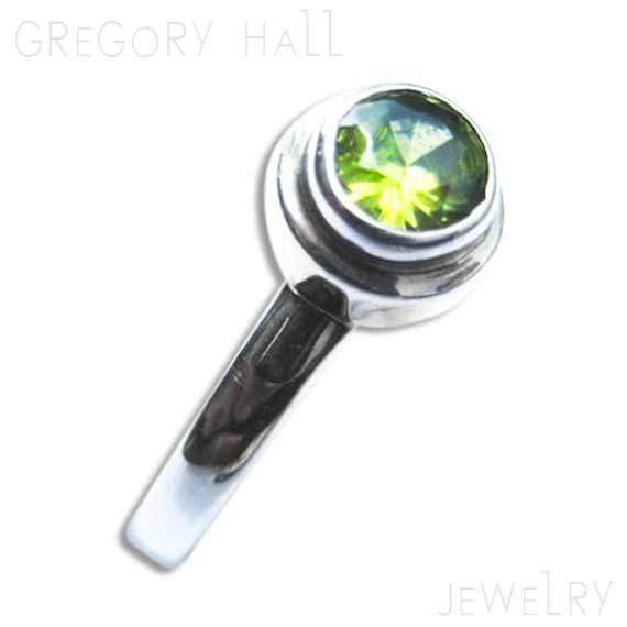 Mariage - Silver Peridot Ring Sterling Natural Green Gemstone Womens Jewelry