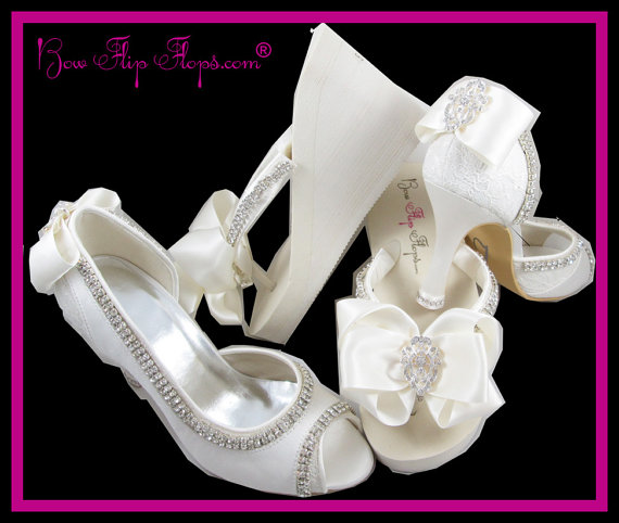 زفاف - Bridal Heels and Flip Flop Set Ivory Wedding Shoes 3.5 inch Peep Toe Satin Vintage Lace Bow I DO Rhinestone Bling Custom Pumps Bride Gift
