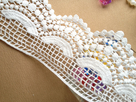 زفاف - 2 Yards White Embroidered Lace Hollowed out Cotton Lace Trim 2.75 Inches Wide