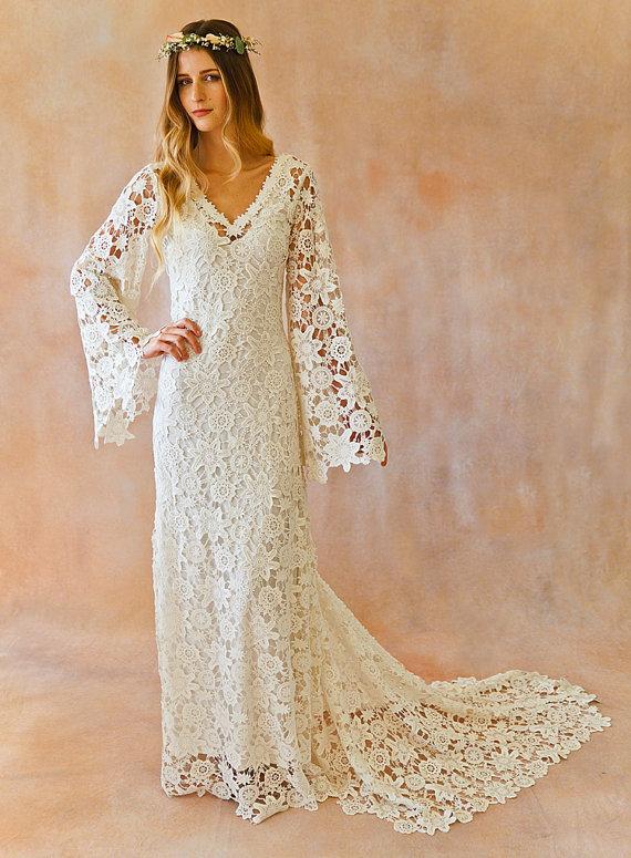 زفاف - BOHO WEDDING DRESS. Bell Sleeve Simple Crochet Lace Bohemian Wedding Dress with Train.  Vintage Style Crochet Lace Hippie Wedding Gown