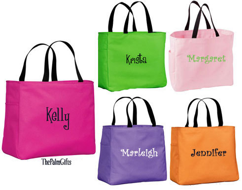 Mariage - CLASSIC Bridesmaids Monogrammed Bag  -CUSTOM  Personalized Bridesmaids Bags from The Palm Gifts