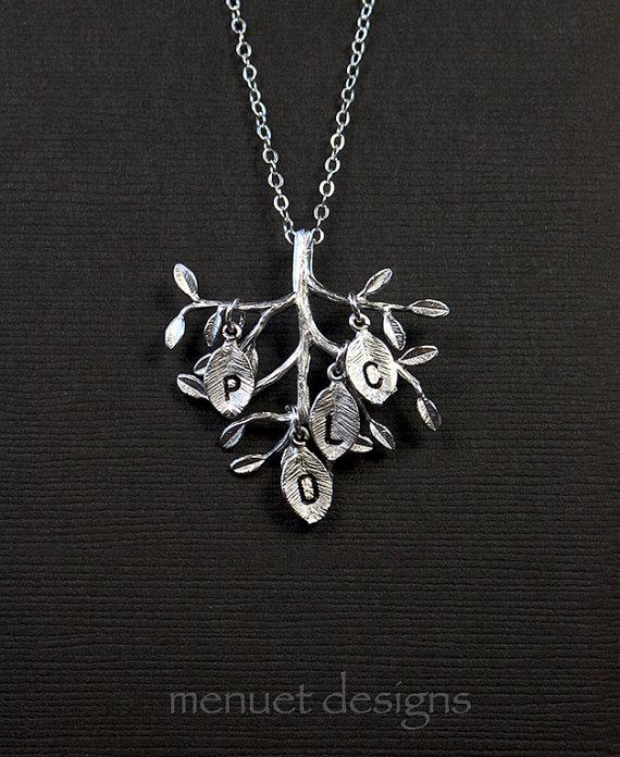 زفاف - Personalized Gift for Mother's Birthday, Mother's Day Jewelry for Sister, Silver Tree Pendant,  Add more Leaves, Grandma Gift