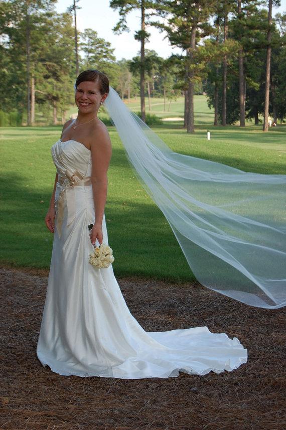 زفاف - Bride veil  Single layer 108 Cathedral style wedding  white, ivory or diamond