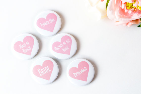 Hochzeit - Wedding Party Pins, Bridesmaid Buttons, Groomsman Badges, Maid of Honor, Bridal Party, Pink Heart Pin, Custom Wedding Pin, Bride Button