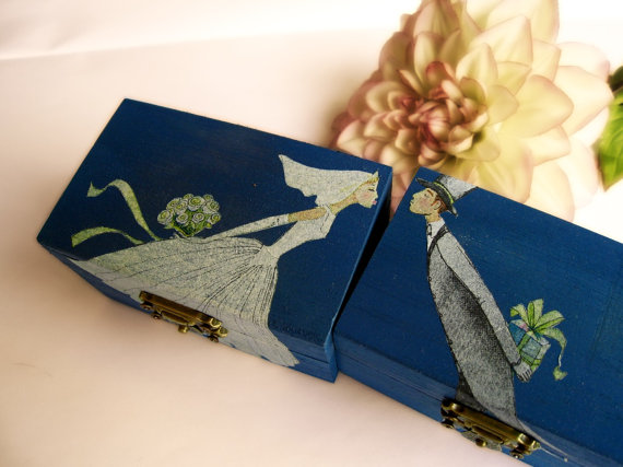 زفاف - Personalized Royal Blue Wedding Ring bearer box Navy Blue Wooden box Gift box Wedding decor gift idea
