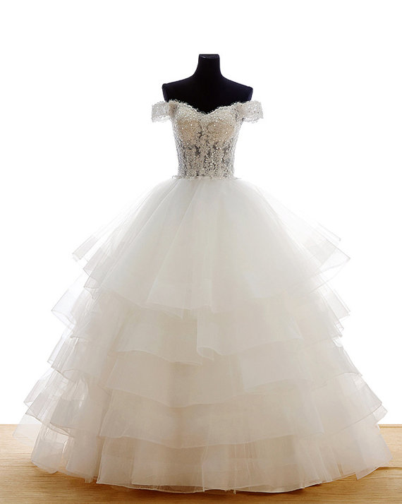 زفاف - Custom made Victorian Inspired princess style Off Shoulder Ball gown, Lace Wedding dress No 31293