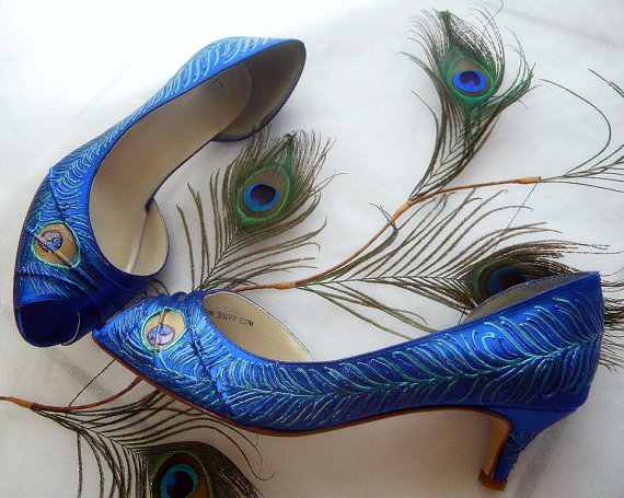 زفاف - Wedding Shoes peacock feather painted Sale low heel peep toes Sapphire as seen on Etsy Finds Anna