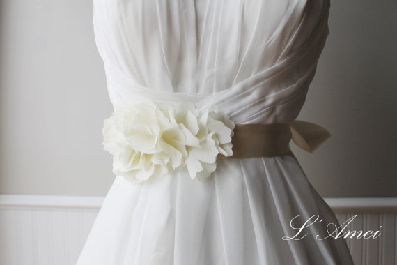 Hochzeit - Romantic Handmade Flower Wedding Sash Bridal Belt with Ivory Cream Ribbon