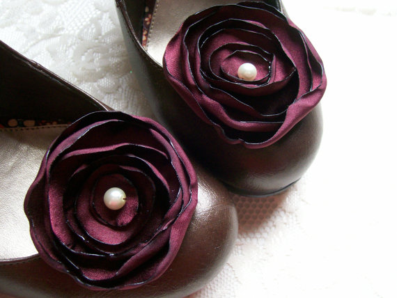 Hochzeit - Shoe Clips WINE Silk Layered Flowers with Pearl Great for flip flops heels sandals ballet flats