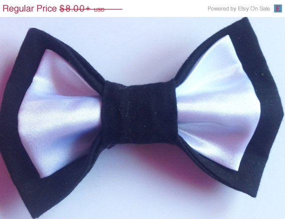Hochzeit - ON SALE Black & White Wedding Bow Tie for Male Dogs or Cats
