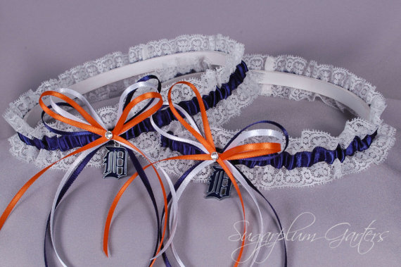 Hochzeit - Detroit Tigers Lace Wedding Garter Set