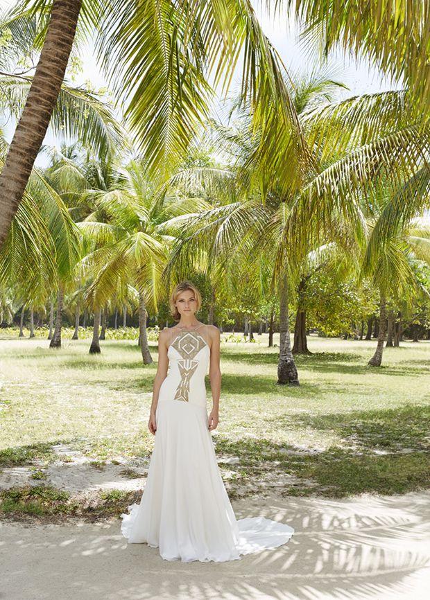 Hochzeit - Classic Elegance - Amanda Wakeley Wedding Dresses For 2015