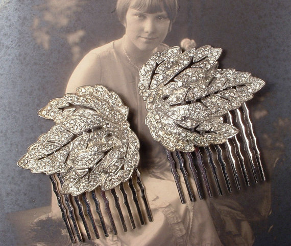 زفاف - PAIR Original Art Deco 1920s Pave Rhinestone Leaf Bridal Hair Combs, Antique Dress Clips to Hair Accessories Juliet Veil Wedding Hairpieces