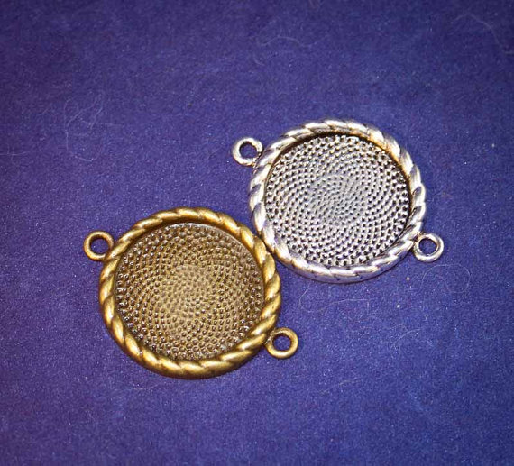 زفاف - 24 Round Connectors- Blank Pendants for Necklaces, Bouquet Charms, Earring settings Photo Pendant or Charm Bracelets 20mm