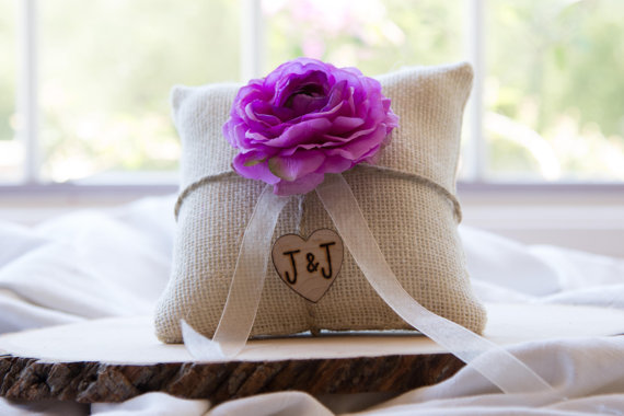 Свадьба - Custom ivory burlap ring bearer pillow shabby chic with engraved heart  initials... many more colors available