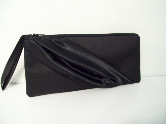 Mariage - Clutch with sash - Choose colors ( Monogram available) Bridesmaids-wedding clutches- bridesmaids gifts wedding party