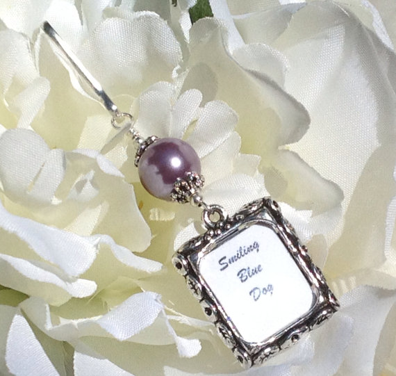 زفاف - Wedding bouquet photo charm. Light purple pearl memorial charm.