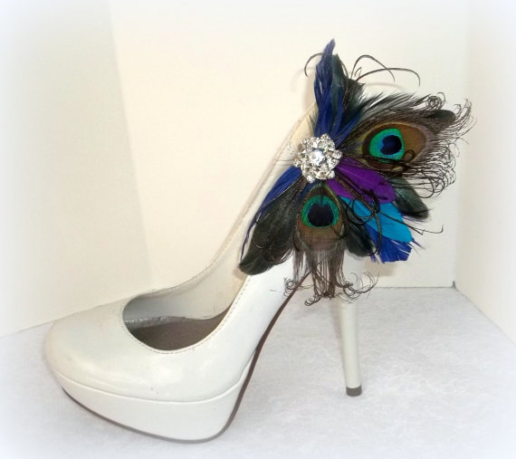 Hochzeit - Bridal Shoe Clips - Bright Peacock Feathers, Shoe Clips, Feathered Shoe Clips, Wedding Shoe Clips