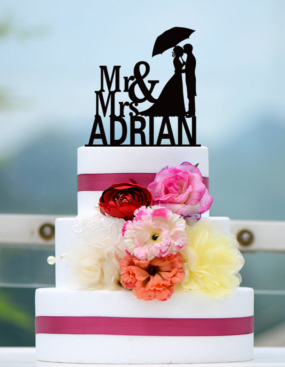 Mariage - Wedding Cake Topper Monogram Mr and Mrs cake Topper Design Personalized with YOUR Last Name 040