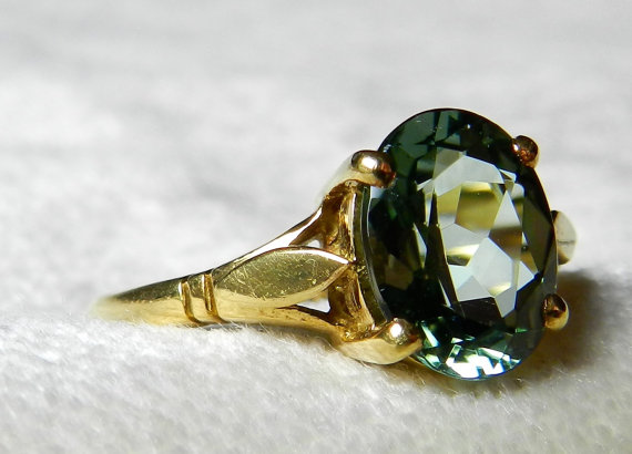 Wedding - Green Garnet Engagement Ring, 1.5 Ct Grossular Green Garnet Ring Crown Setting 18K 750 Gold, Fully Hallmarked for Birmingham Assay Office