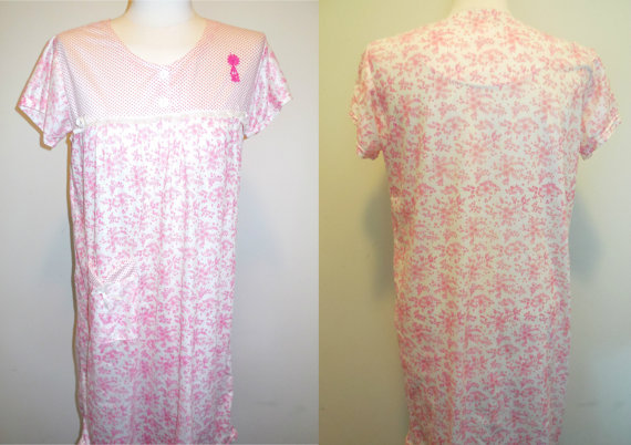 زفاف - Vintage Nightgown M Pink Peach Floral Print Lingerie Night Shirt Pijamas Sleepwear Cooton Blend Woman's Clothing Medium Apparel Bedroom