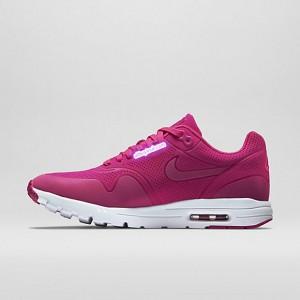 Hochzeit - Nike Air Max 1 Ultra Moire Trainers in Fireberry/White/Fireberry/Fireberry