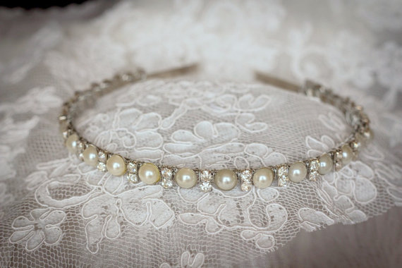 زفاف - Bridal Headband  Rhinestones and Pearls  Elegant Wedding Headband-Bridesmaid Headband- Flower Girl Headband