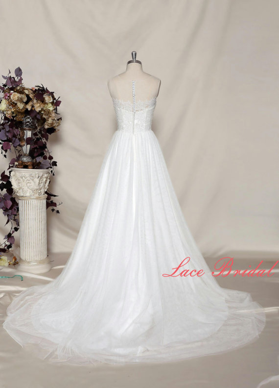 Hochzeit - Gorgeous Lace Wedding dress, Bateau Neck Bridal gown, Simple Ivory Wedding gown, A-line wedding dress,veil