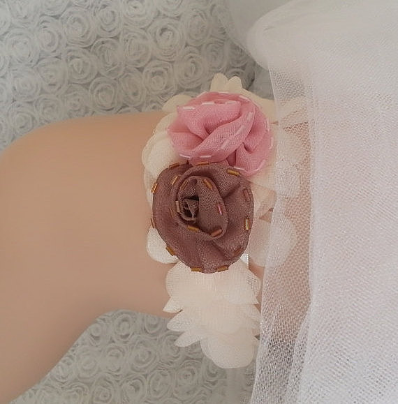 Hochzeit - Ivory garter lace garter flower modern garter Lolita prom bridesmaid bridal garter burlesque garter free ship
