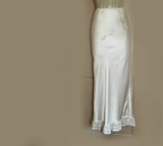 Свадьба - 1940s Vintage Rayon Satin Full Formal Length Half Slip - Luxury Satin Bandeau Slip - 40s Bridal Lingerie