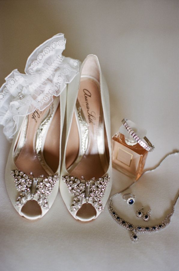 Hochzeit - Aruna Seth Butterfly Shoes