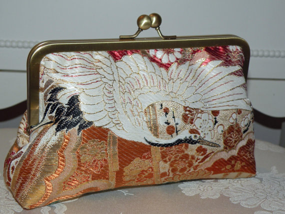 زفاف - Silk Kimono Obi Fabric Clutch/Purse/Bag..Embroidered  Crane and Chrysanthemum..Bridal/Wedding/Gift/Bridal Gift