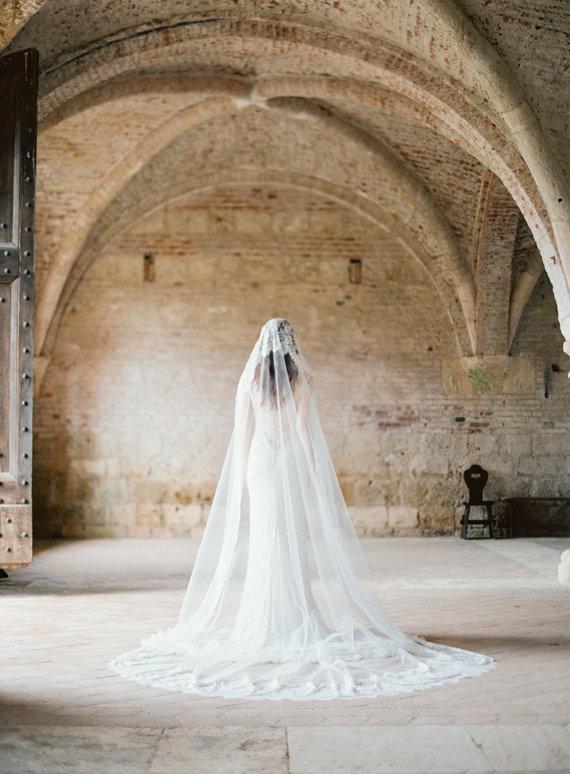زفاف - Wedding Veil, Floral Lace Mantilla Bridal Veil Cathedral Length - Style 301