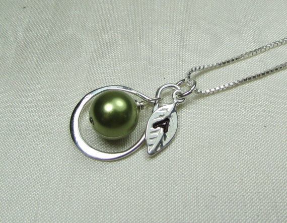 زفاف - Fall Wedding Jewelry - Silver Leaf Initial Necklace - Pearl Infinity Necklace Gift Bridesmaid Necklace Bridal Necklace