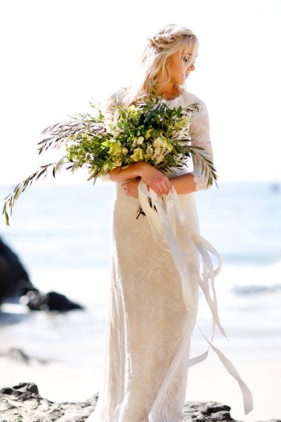 Hochzeit - Windswept Coastal Bridal Session