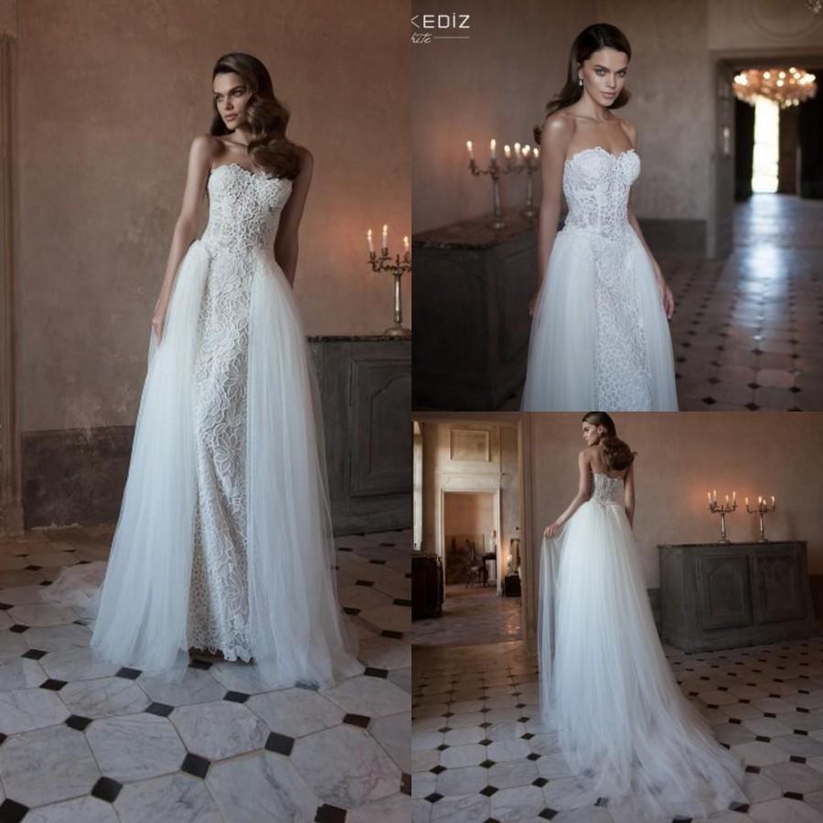 Mariage - Exquisite 2015 Simple Garden Wedding Dresses Spring Sweetheart Sweep Train A Line Lace White Tulle Cheap Bridal Ball Gowns Dresses Online with $129.06/Piece on Hjklp88's Store 