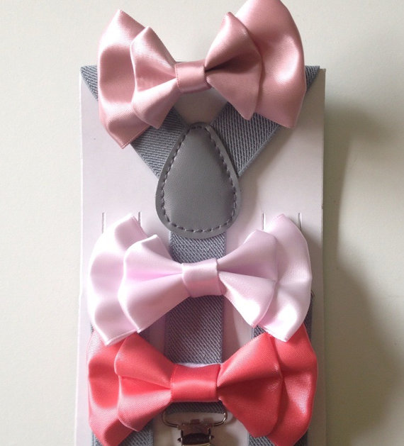 Свадьба - Suspender Bowtie set Blush Baby bow tie Suspenders coral Boys Bowties Light Pink Toddler Necktie Gray Mens  Wedding Ring Bearer Outfit Groom