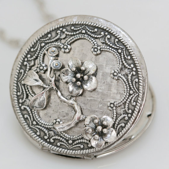 Mariage - Cherry Blossom,Locket,Silver Locket,Antique Locket,Flower Locket,Flower,vintage locket,Wedding Necklace,bridesmaid necklace